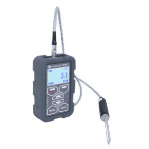 Magnetometer NOVOTEST MF-1M - Alat ukur medan magnet portabel untuk inspeksi las dan kualitas.