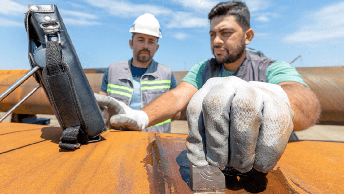 Pentingnya Ultrasonic Testing dalam Deteksi Cacat Struktural pada Material