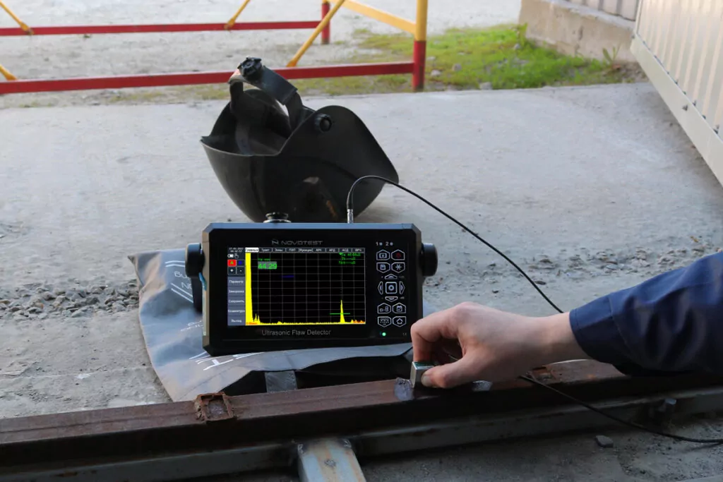 Ultrasonic Flaw Detector NOVOTEST UD3701 memiliki berbagai fungsi