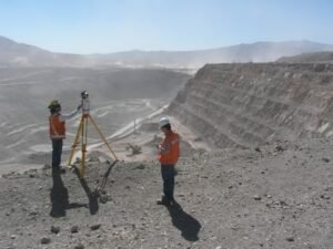 Pengukuran Pertambangan Dengan Teknologi Laser